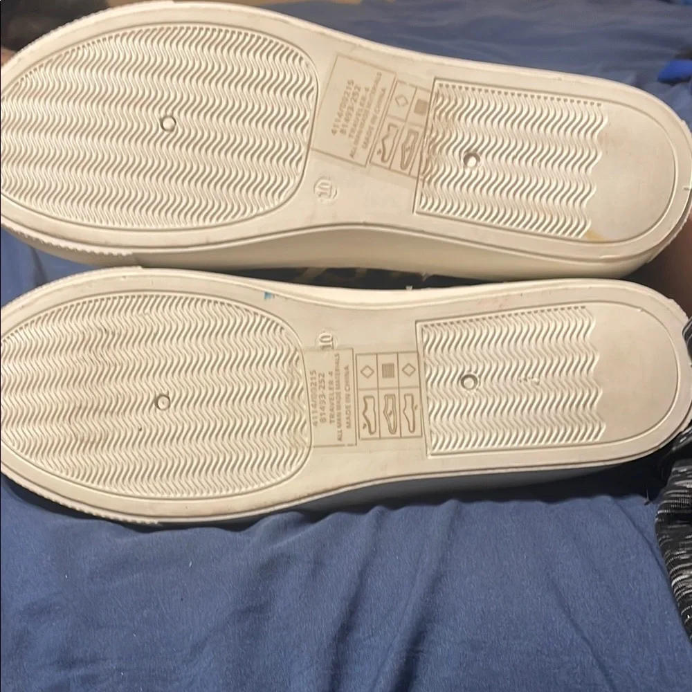 Pierre Dumas Brown and Black Sneakers with Slip-On Design